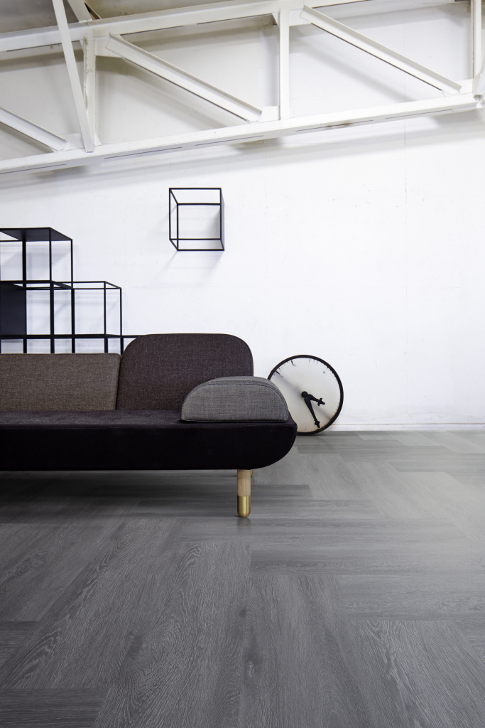 Level Set - Silver Dune (Herringbone).jpg