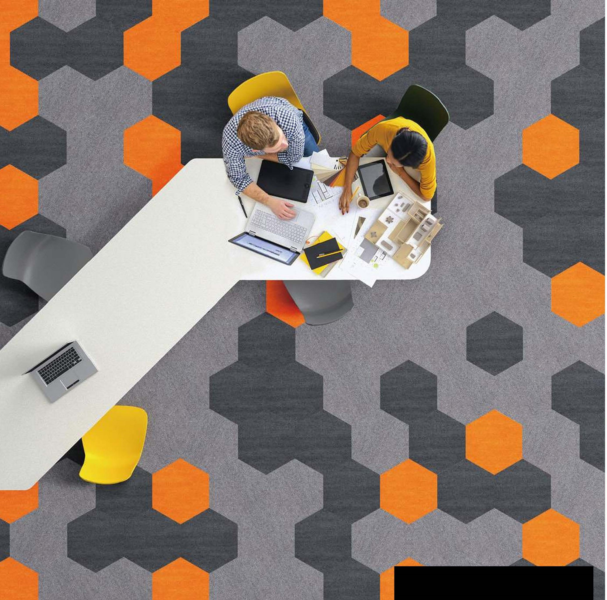 Ковровая плитка Innovflor Illusion F06 0.5*0.5 м Серый, темный