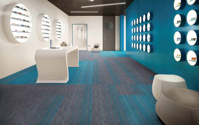 Ковровая плитка Innovflor Illusion D01 0.5*0.5 м 100% ПОЛИАМИД Solution dyed Голубой