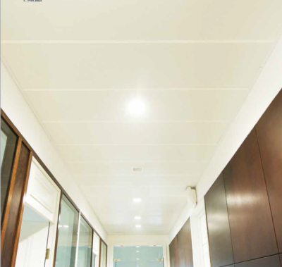 Прямоугольные металлические потолочные панели CR 100-1 для коридора